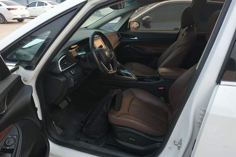 Used Buick GL6 2019 18T 6-Seater Connected Luxury Version China V Standard Interior 3