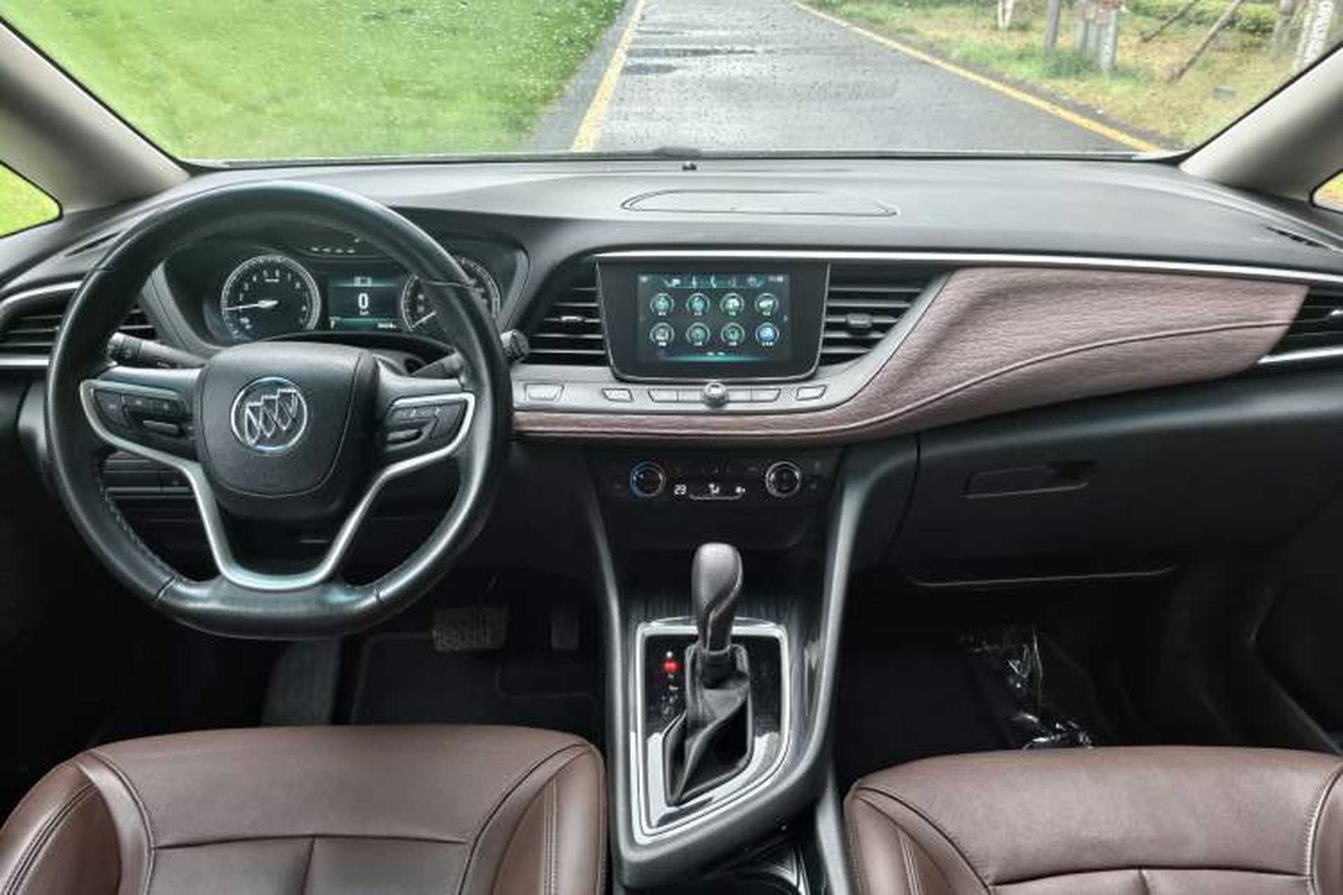 Used Buick GL6 2019 18T 6-Seater Connected Luxury Version China VI Standard Interior 3