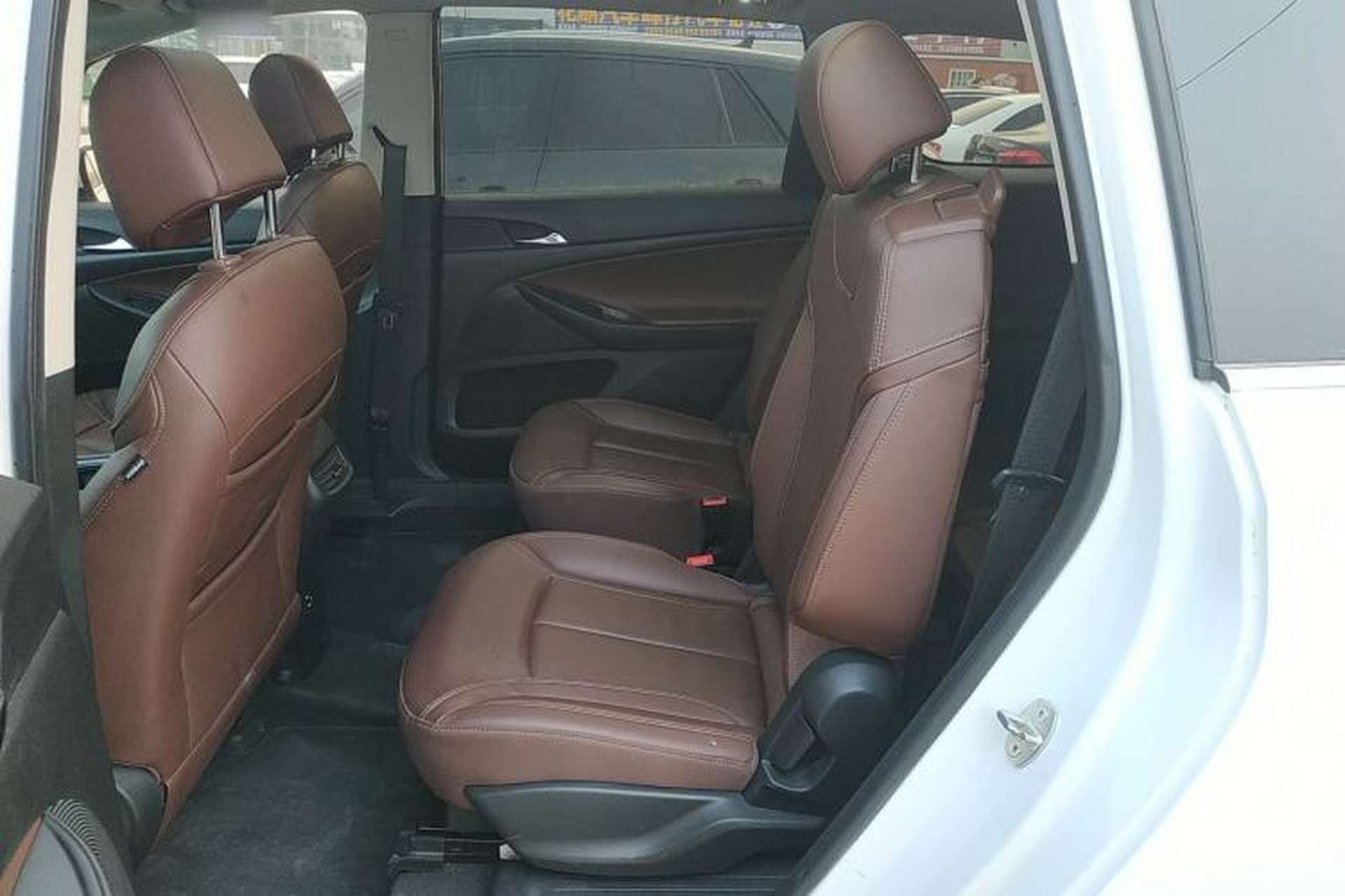 Used Buick GL6 2019 18T 6-Seater Connected Luxury Version China V Standard Interior 4