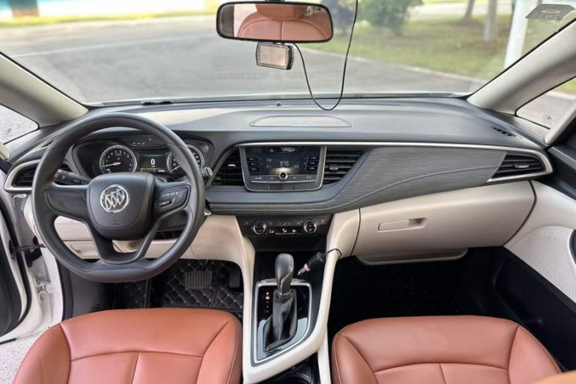Used Buick GL6 2019 18T 6-Seater Elite Version China VI Standard Interior 5