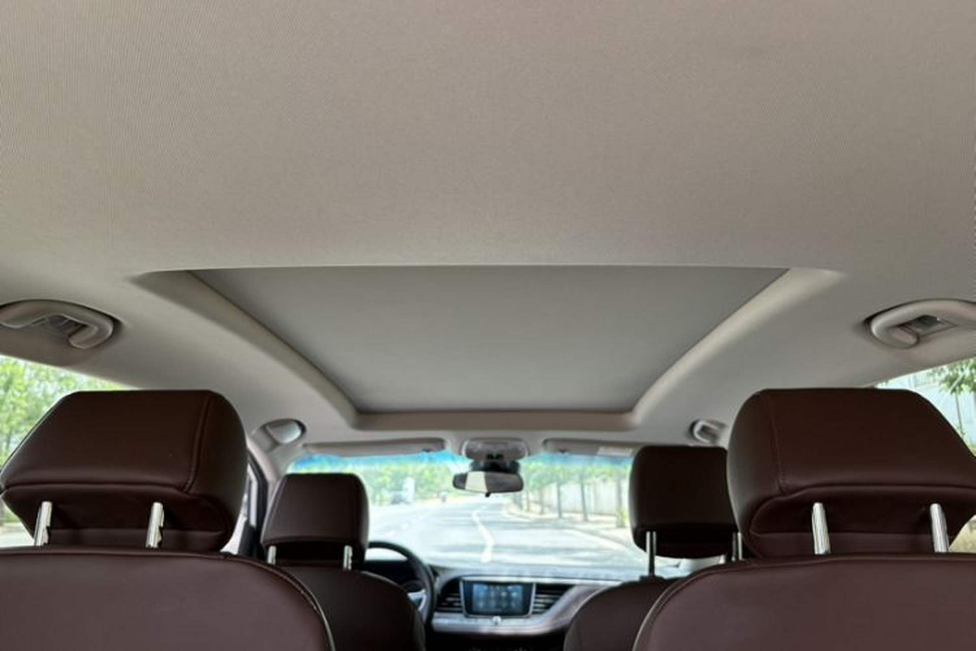 Used Buick GL6 2019 18T 6-Seater Connected Luxury Version China VI Standard Interior 5