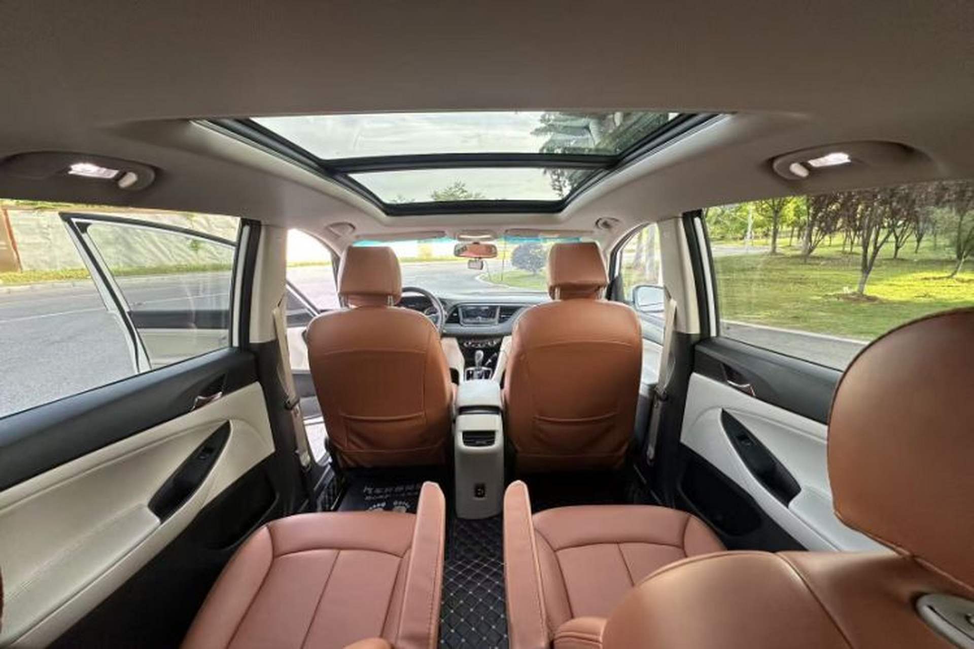 Used Buick GL6 2019 18T 6-Seater Elite Version China VI Standard Interior 6
