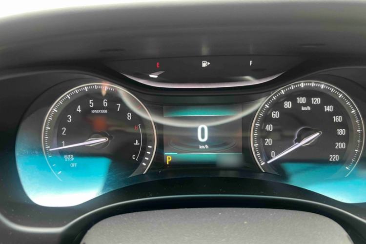 Used Buick GL6 2019 18T 6-Seater Connected Luxury Version China VI Standard Interior 9