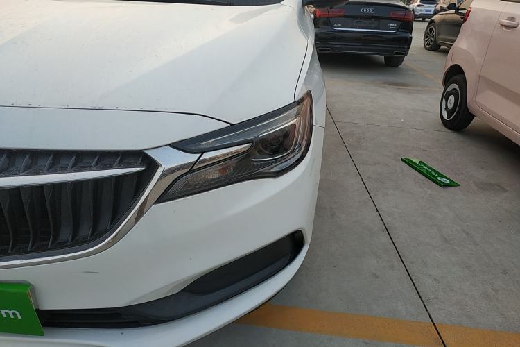 Used Buick GL6 2019 18T 6-Seater Connected Luxury Version China V Standard Left Front Headlight