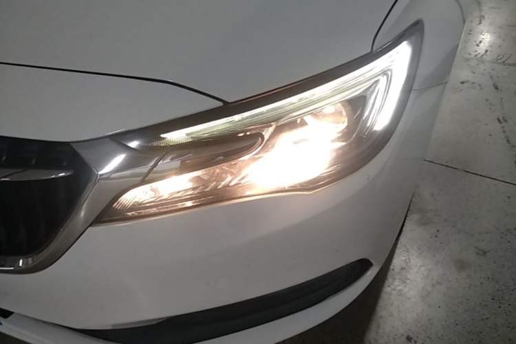 Used Buick GL6 2019 18T 5-Seater Connected Luxury Version China V Standard Left Front Headlight