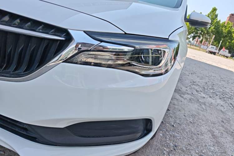Used Buick GL6 2019 18T 6-Seater Connected Luxury Version China V Standard Left Front Headlight