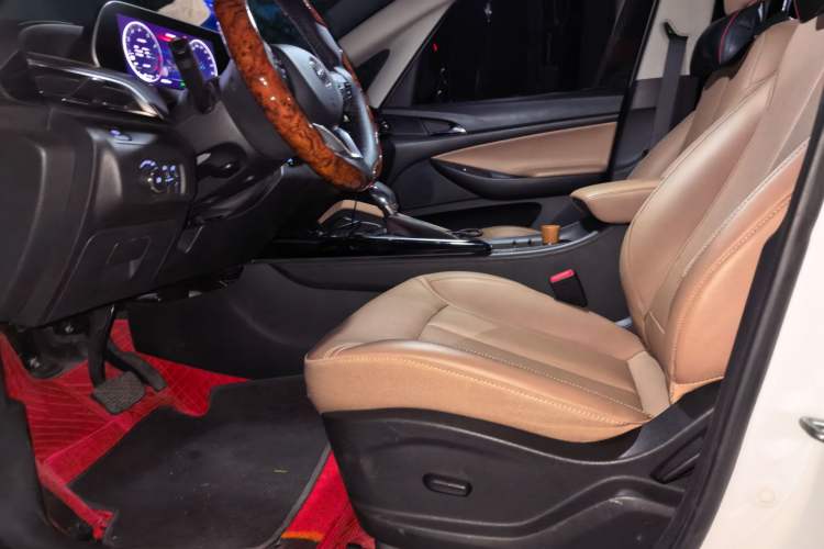 Used Buick GL6 2019 18T 6-Seater Connected Luxury Version China V Standard Left Front Seat