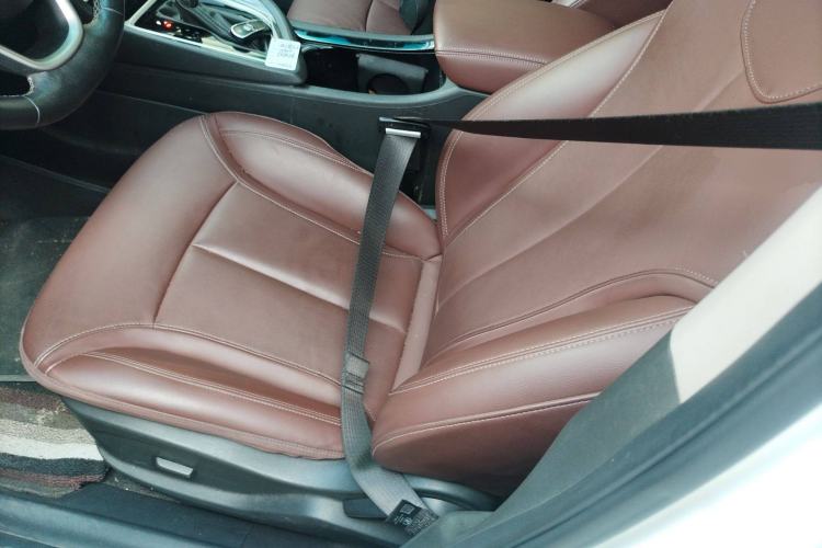 Used Buick GL6 2019 18T 6-Seater Connected Luxury Version China VI Standard Left Front Seat