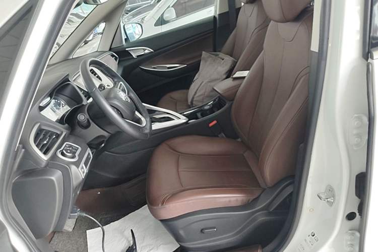 Used Buick GL6 2019 18T 6-Seater Connected Luxury Version China VI Standard Left Front Seat