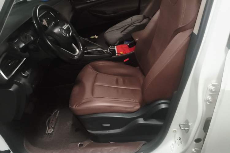 Used Buick GL6 2019 18T 6-Seater Connected Luxury Version China VI Standard Left Front Seat
