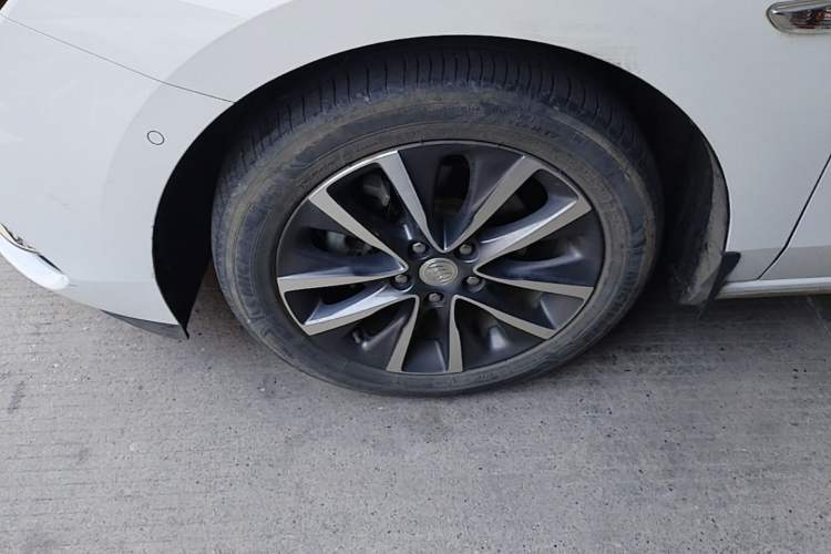 Used Buick GL6 2019 18T 6-Seater Connected Luxury Version China V Standard Left Front Wheel Hub