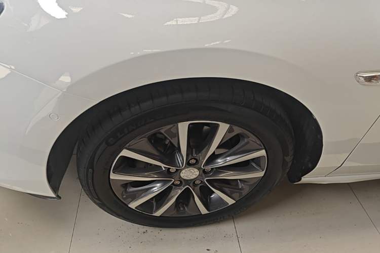 Used Buick GL6 2019 18T 6-Seater Connected Luxury Version China V Standard Left Front Wheel Hub