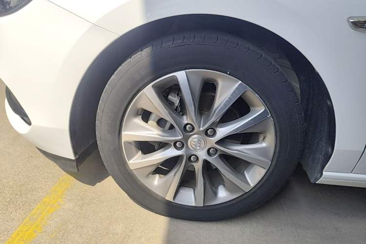 Used Buick GL6 2019 18T 6-Seater Connected Luxury Version China VI Standard Left Front Wheel Hub