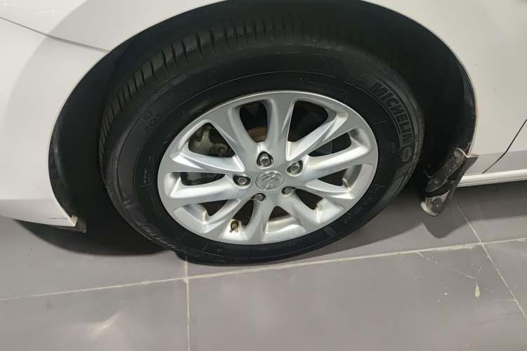 Used Buick GL6 2019 18T 5-Seater Elite Version China V Standard Left Front Wheel Hub