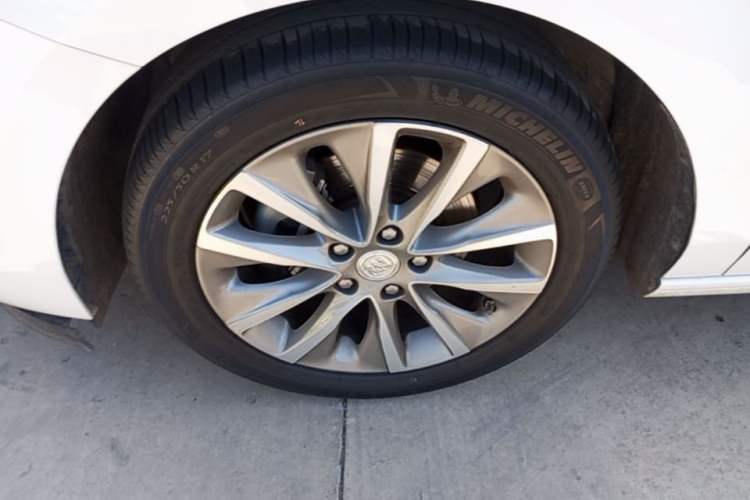 Used Buick GL6 2019 18T 6-Seater Connected Luxury Version China VI Standard Left Front Wheel Hub