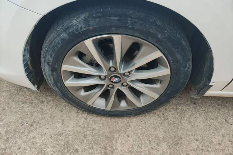 Used Buick GL6 2019 18T 6-Seater Connected Luxury Version China VI Standard Left Front Wheel Hub