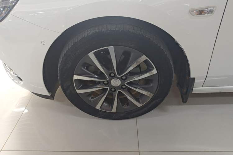 Used Buick GL6 2019 18T 6-Seater Connected Luxury Version China VI Standard Left Front Wheel Hub