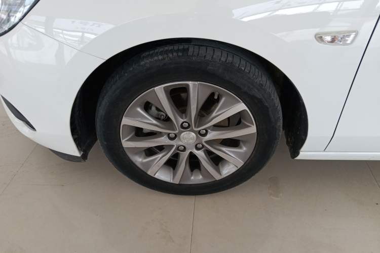 Used Buick GL6 2019 18T 6-Seater Connected Luxury Version China VI Standard Left Front Wheel Hub