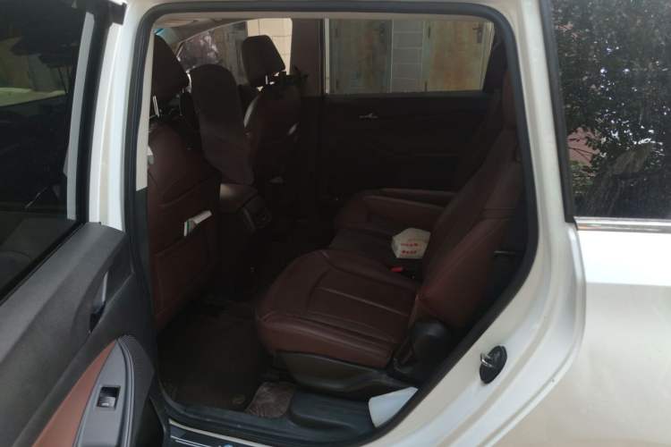 Used Buick GL6 2019 18T 6-Seater Connected Luxury Version China V Standard Left Rear Seat