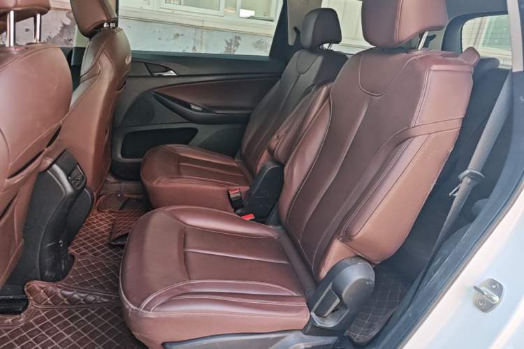 Used Buick GL6 2019 18T 6-Seater Connected Luxury Version China V Standard Left Rear Seat
