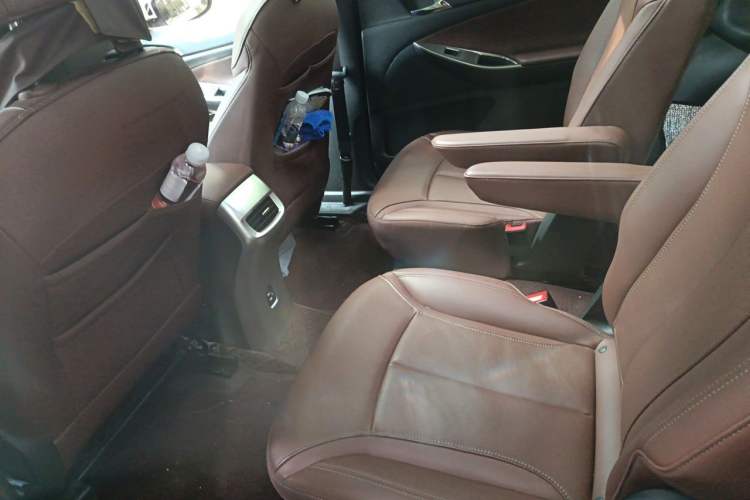 Used Buick GL6 2019 18T 6-Seater Connected Luxury Version China V Standard Left Rear Seat