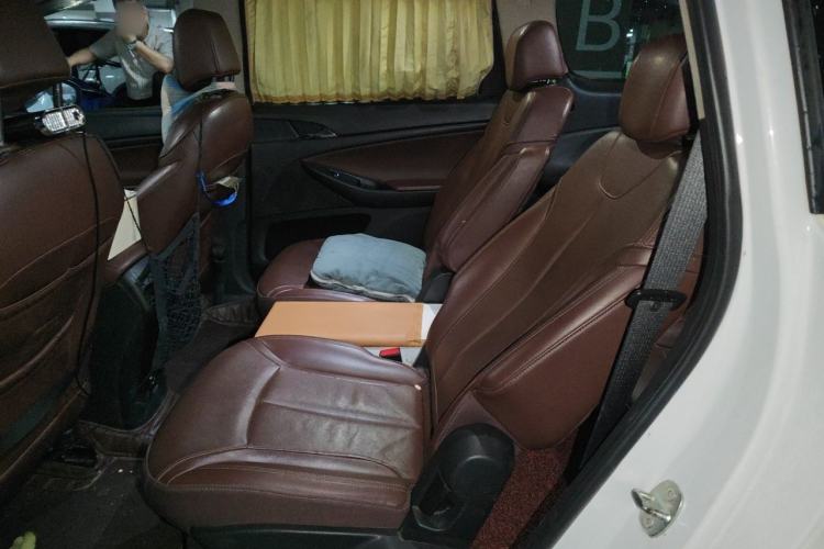 Used Buick GL6 2019 18T 6-Seater Connected Luxury Version China VI Standard Left Rear Seat