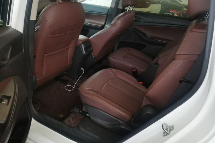 Used Buick GL6 2019 18T 6-Seater Connected Luxury Version China VI Standard Left Rear Seat