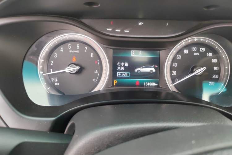 Used Buick GL6 2019 18T 6-Seater Connected Luxury Version China V Standard Odometer Close Up