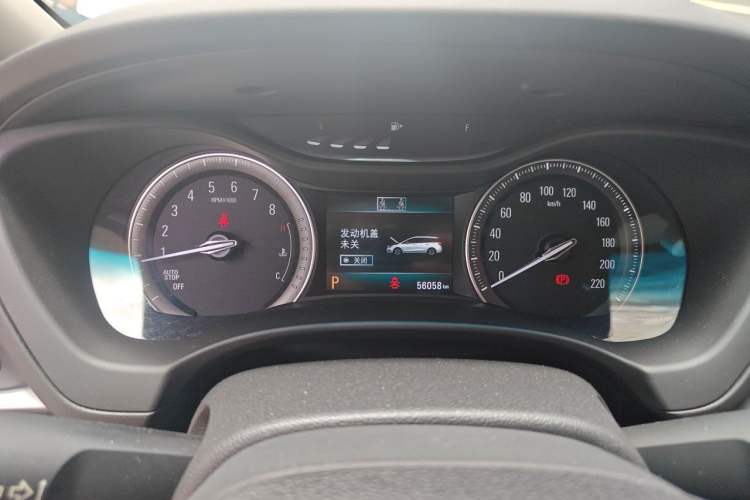 Used Buick GL6 2019 18T 6-Seater Connected Luxury Version China VI Standard Odometer Close Up