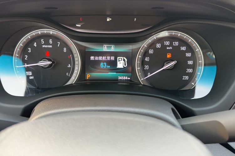 Used Buick GL6 2019 18T 6-Seater Connected Luxury Version China VI Standard Odometer Close Up