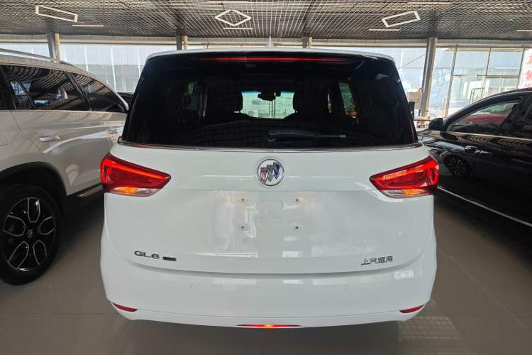 Used Buick GL6 2019 18T 6-Seater Connected Luxury Version China VI Standard Rear