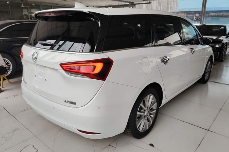 Used Buick GL6 2019 18T 6-Seater Connected Luxury Version China VI Standard Rear Right 45 Deg