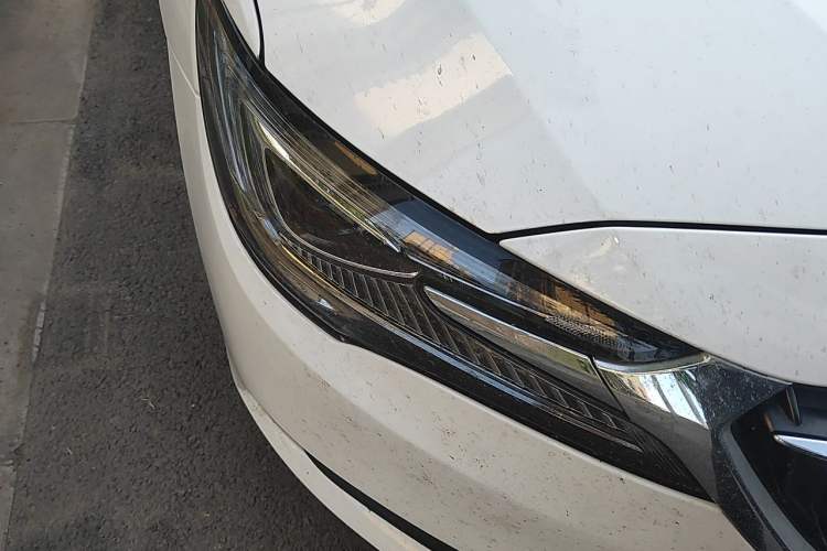 Used Buick GL6 2019 18T 6-Seater Elite Version China VI Standard Right Front Headlight