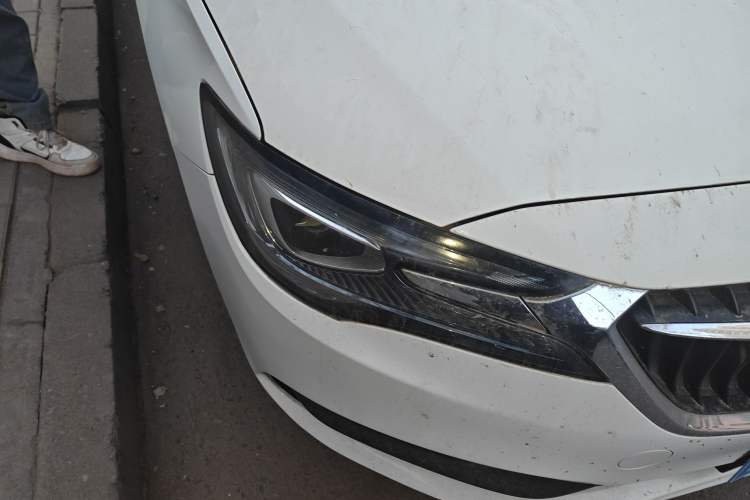Used Buick GL6 2019 18T 5-Seater Connected Luxury Version China V Standard Right Front Headlight