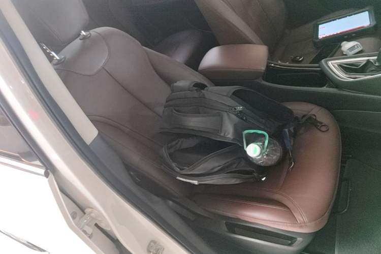 Used Buick GL6 2019 18T 5-Seater Connected Luxury Version China V Standard Right Front Seat