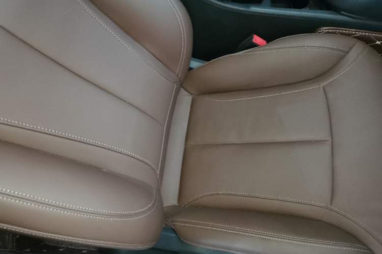 Used Buick GL6 2019 18T 6-Seater Connected Luxury Version China VI Standard Right Front Seat