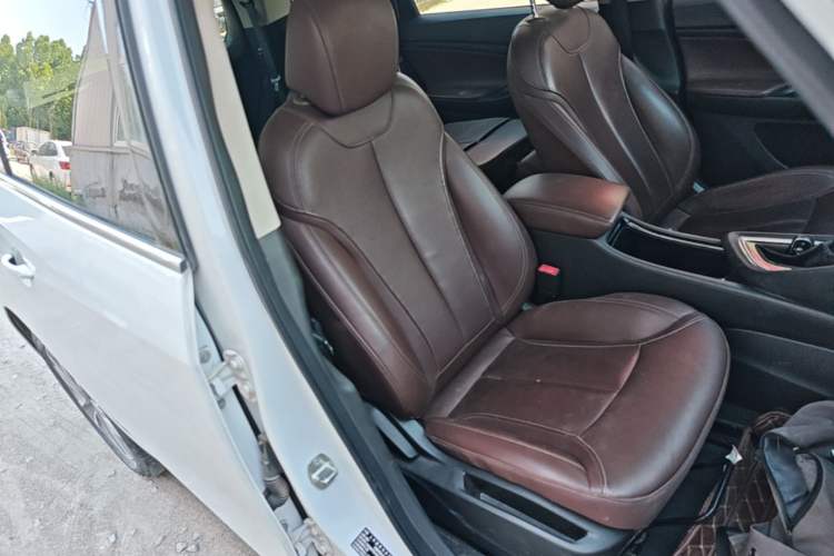 Used Buick GL6 2019 18T 6-Seater Connected Luxury Version China V Standard Right Front Seat