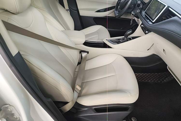 Used Buick GL6 2019 18T 6-Seater Elite Version China V Standard Right Front Seat