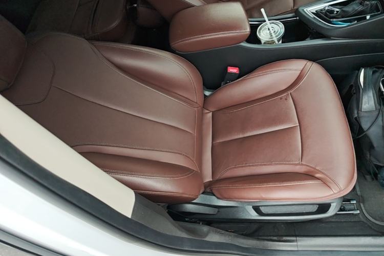Used Buick GL6 2019 18T 6-Seater Connected Luxury Version China VI Standard Right Front Seat