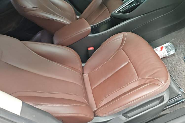 Used Buick GL6 2019 18T 6-Seater Connected Luxury Version China V Standard Right Front Seat