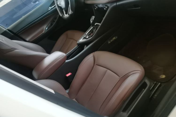 Used Buick GL6 2019 18T 6-Seater Connected Luxury Version China VI Standard Right Front Seat