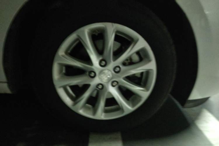 Used Buick GL6 2019 18T 6-Seater Elite Version China VI Standard Right Front Wheel Hub