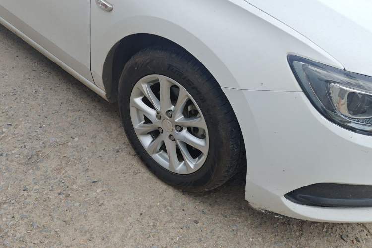 Used Buick GL6 2019 18T 6-Seater Elite Version China VI Standard Right Front Wheel Hub