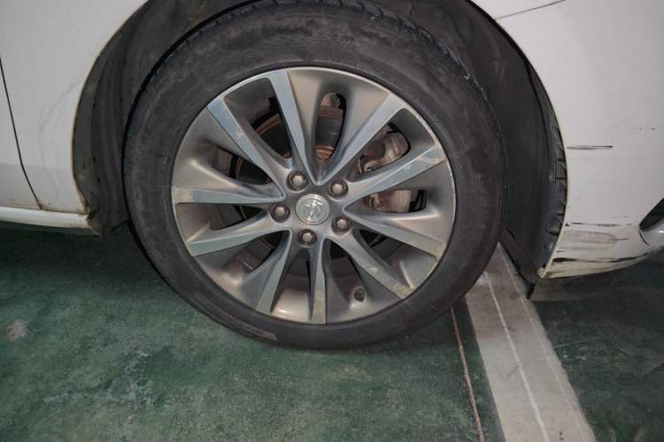 Used Buick GL6 2019 18T 6-Seater Connected Luxury Version China VI Standard Right Front Wheel Hub