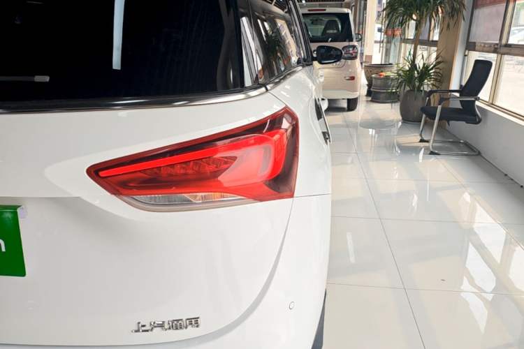 Used Buick GL6 2019 18T 6-Seater Connected Luxury Version China VI Standard Right Rear Taillight