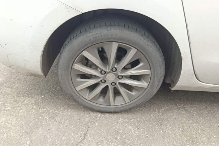 Used Buick GL6 2019 18T 6-Seater Connected Luxury Version China V Standard Right Rear Wheel Hub