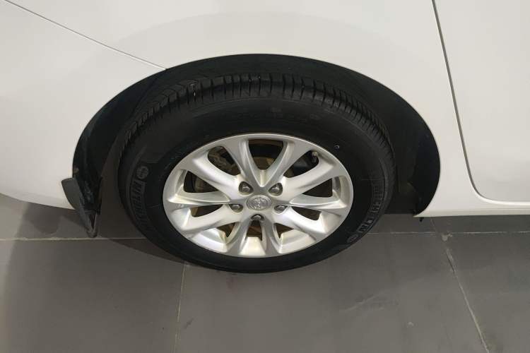 Used Buick GL6 2019 18T 5-Seater Elite Version China V Standard Right Rear Wheel Hub