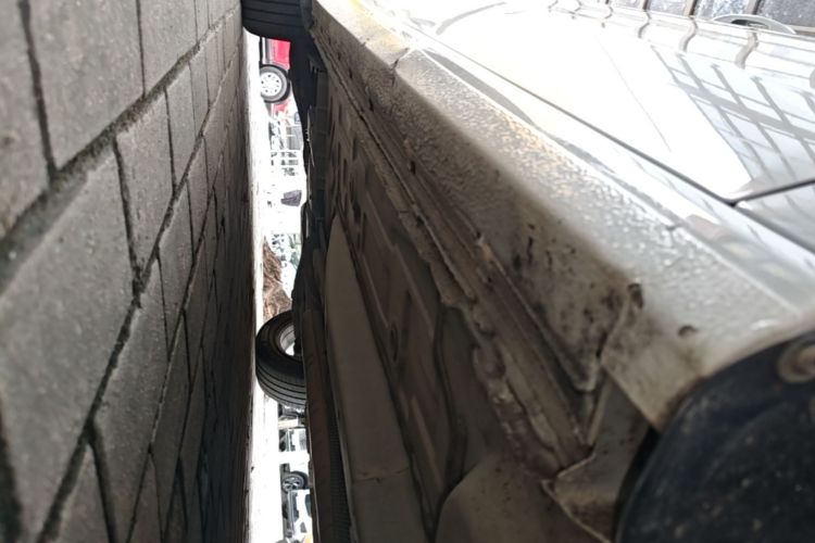 Used Buick GL6 2019 18T 6-Seater Elite Version China VI Standard Right Side Sill