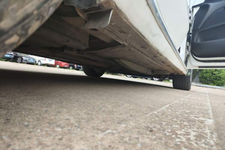 Used Buick GL6 2019 18T 6-Seater Connected Luxury Version China VI Standard Right Side Sill