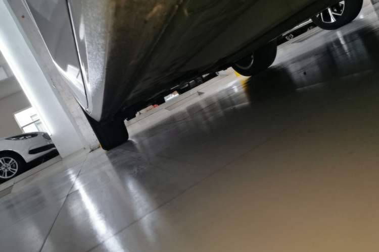 Used Buick GL6 2019 18T 6-Seater Connected Luxury Version China VI Standard Right Side Sill